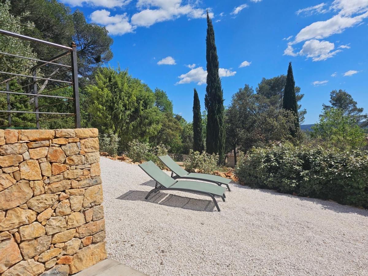 Suite Sieste En Provence Entrecasteaux Exterior photo